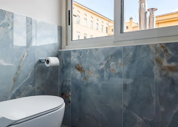 Apartamento The Rent - Spacious Multi-room On Via Cavour *